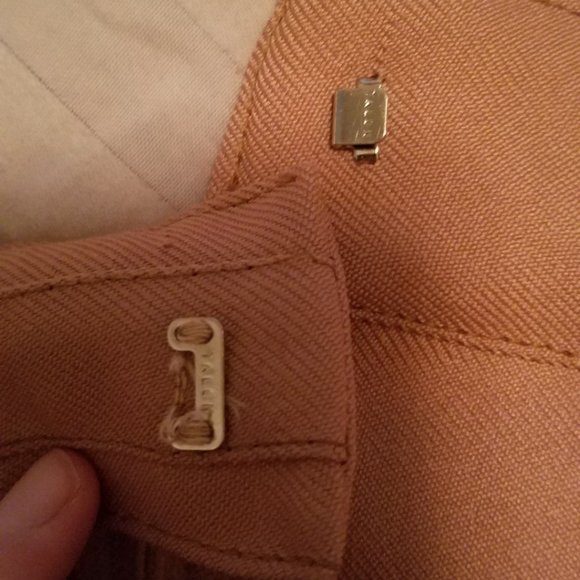 Vintage Style High Waisted Tan Skirt - Picture 5 of 6